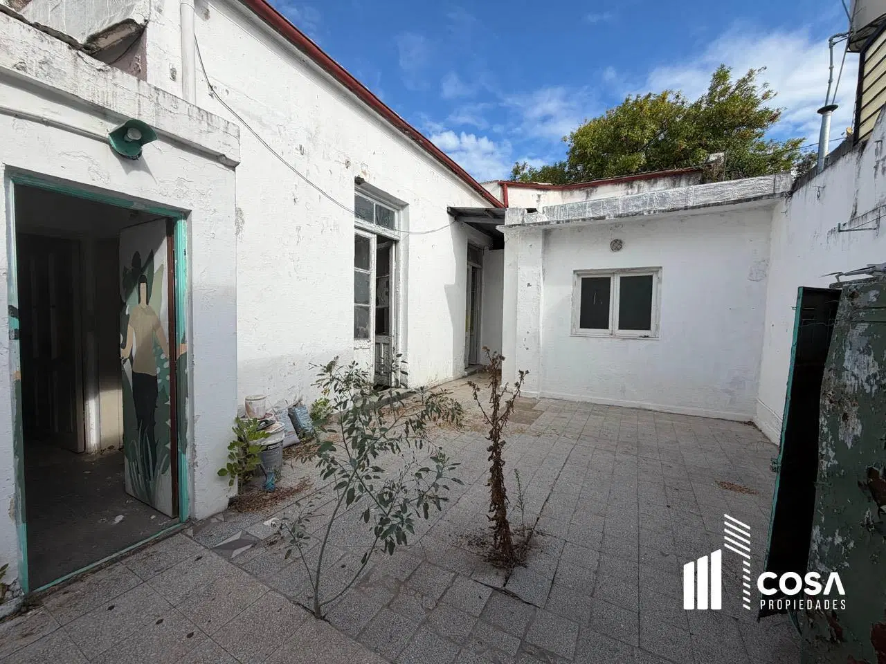 Venta Casa a refaccionar Refinerias Rosario 3