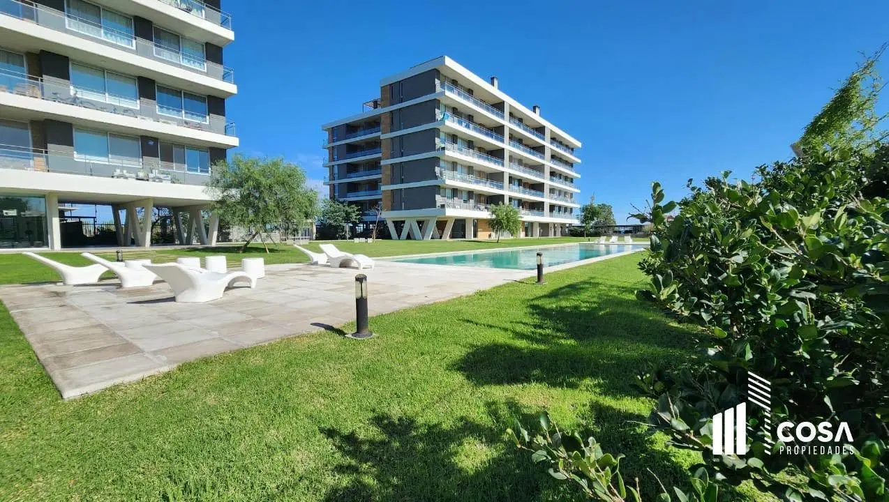 Alquiler Departamento de 1 ambiente con cochera Condo 7 Tierra Nueva Fisherton 2