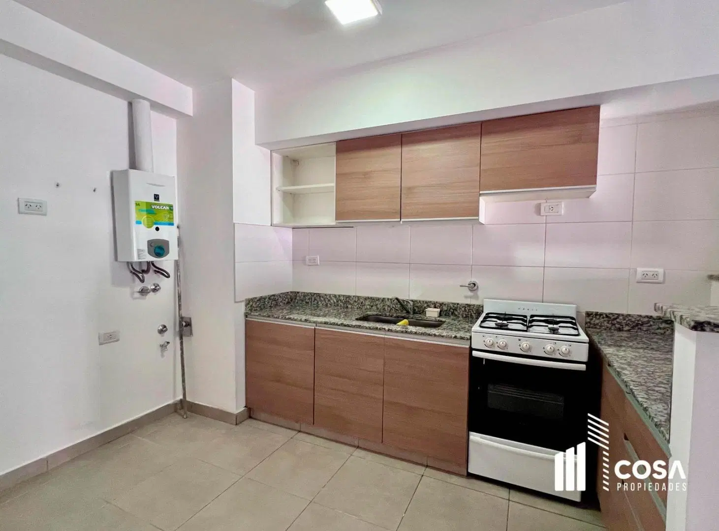 Venta Departamento 1 dormitorio con cochera y patio Centro Rosario Santa Fe 4
