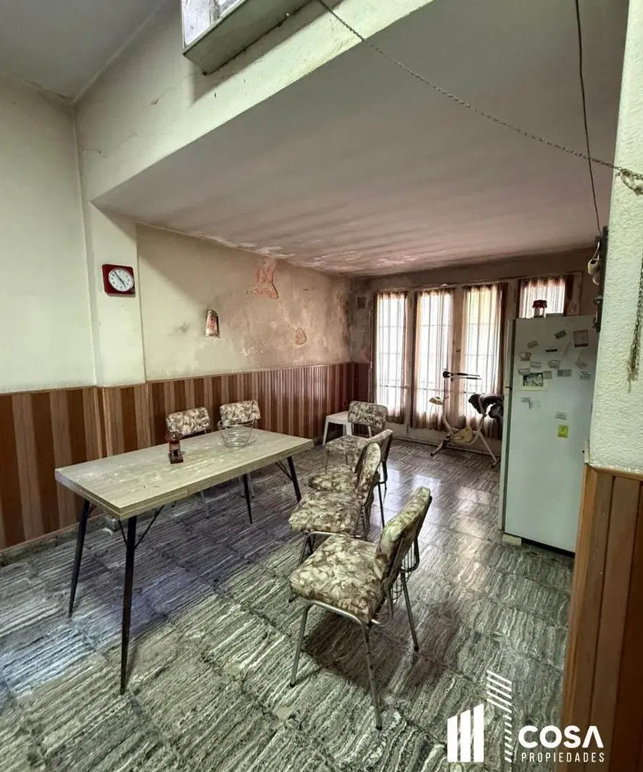 Venta Casa 2 dormitorios a reciclar Barrio Belgrano Rosario 2