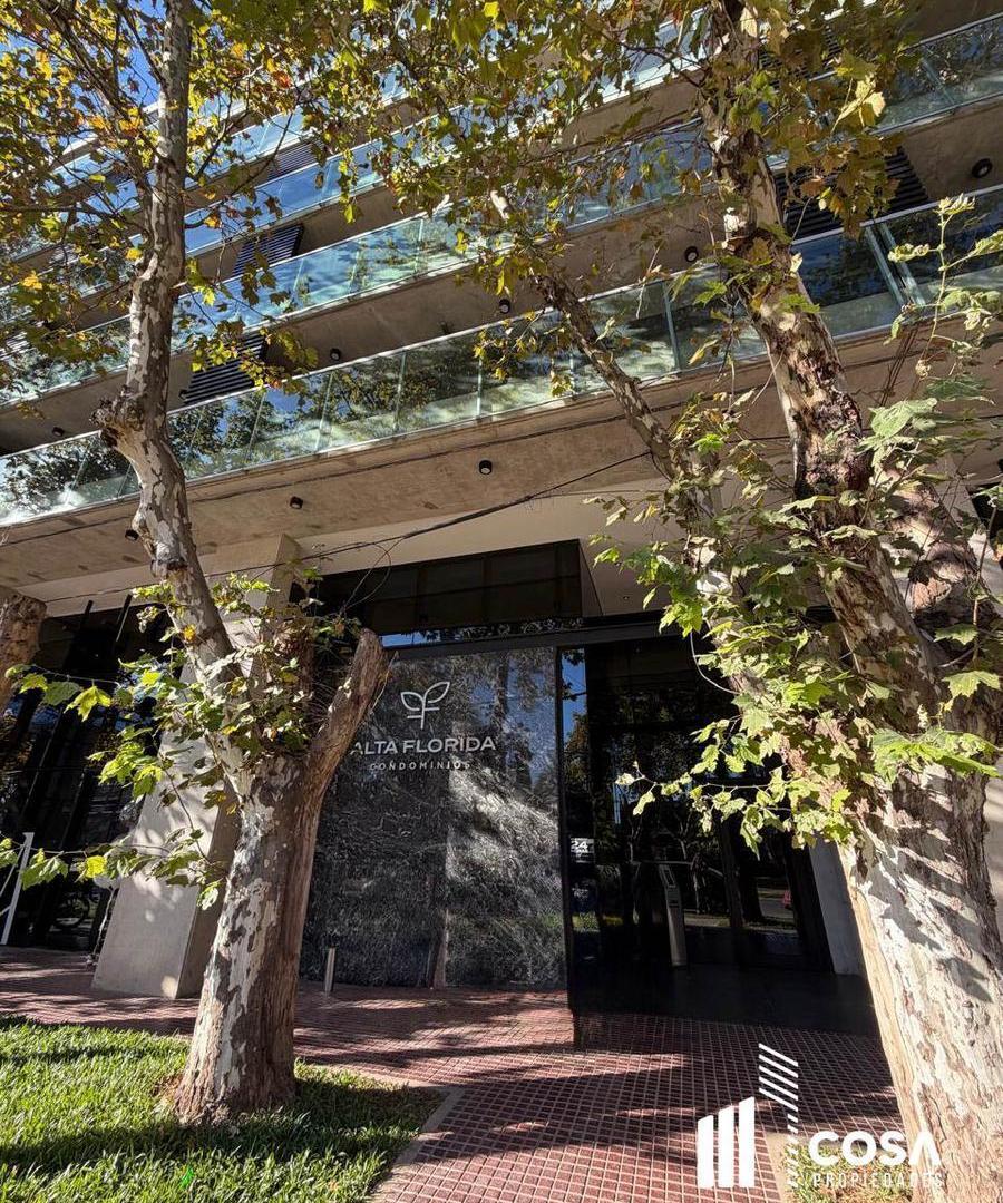 Venta Departamento 2 dormitorios con cochera y amenities Alberdi Rosario