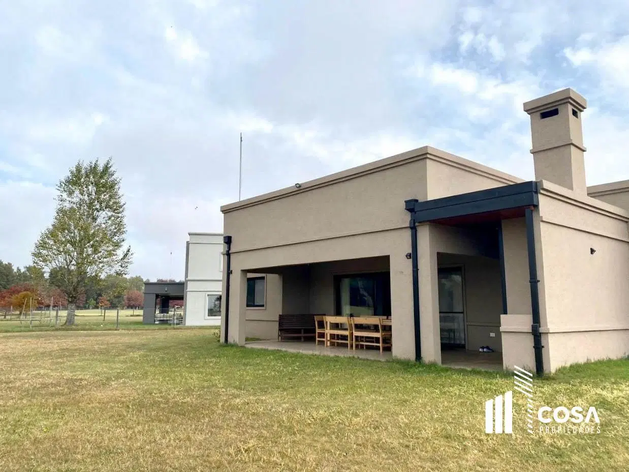 Venta Casa 2 dormitorios con amplio jardín LA CAROLINA GOLF & COUNTRY CLUB Piñero Rosario 3