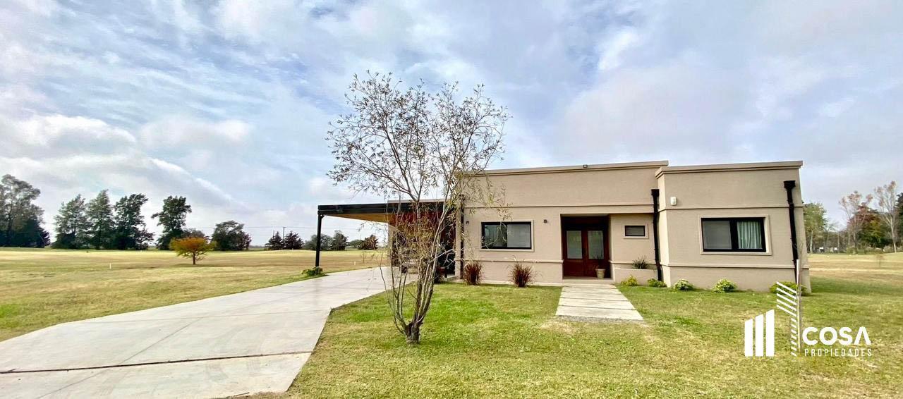 Venta Casa 2 dormitorios con amplio jardín LA CAROLINA GOLF & COUNTRY CLUB Piñero Rosario