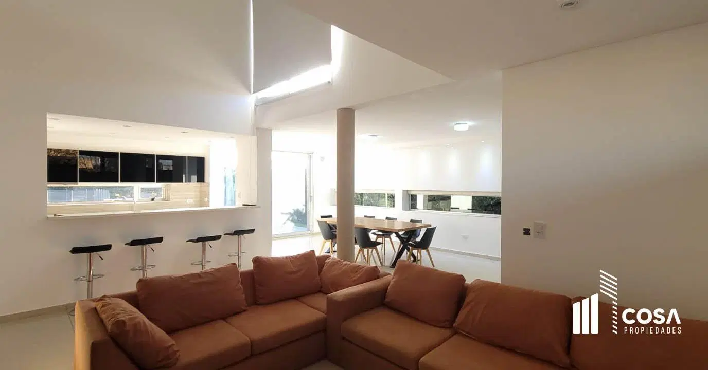 Alquiler Casa 3 dormitorios San Sebastian Barrio Privado Funes 4