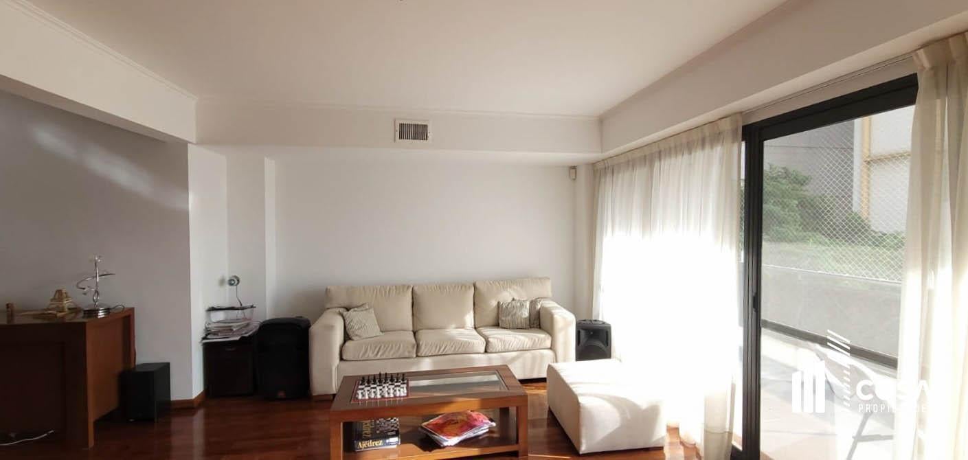 Venta Departamento 3 dormitorios con patio y cochera Martin Rosario