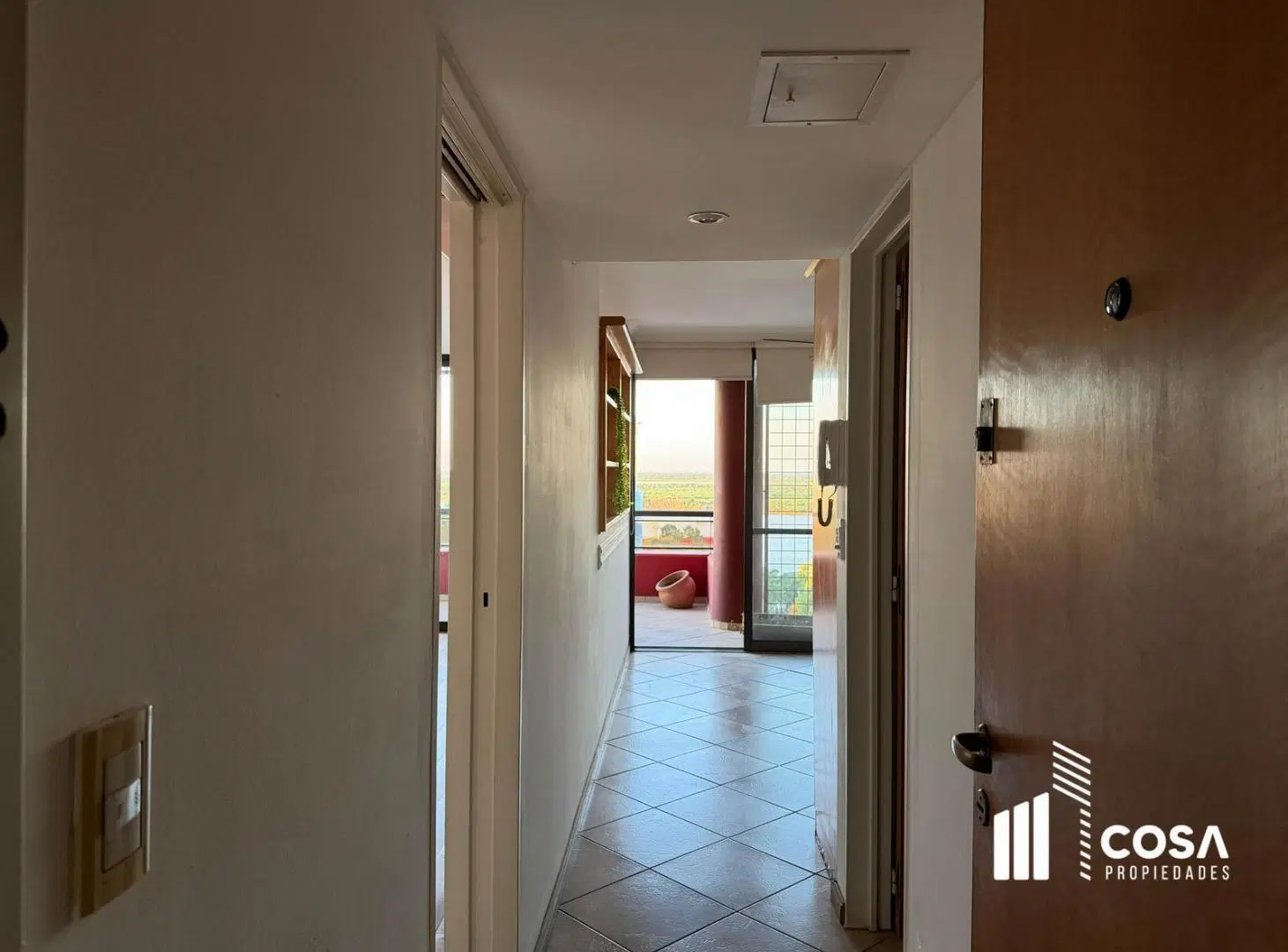 Venta Departamento 3 dormitorios con cochera con vista al río Centro Rosario 8