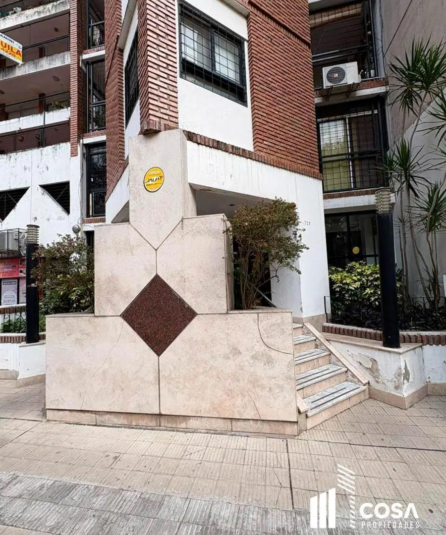 Venta Departamento dúplex 3 dormitorios con vista despejada Abasto Rosario 5
