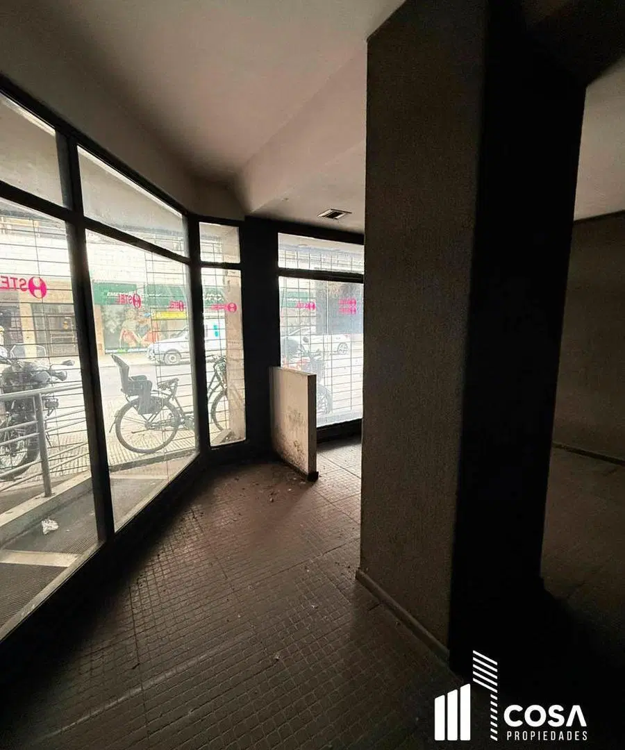 Venta Oficina varios ambientes ubicación estratégica Centro Rosario 5