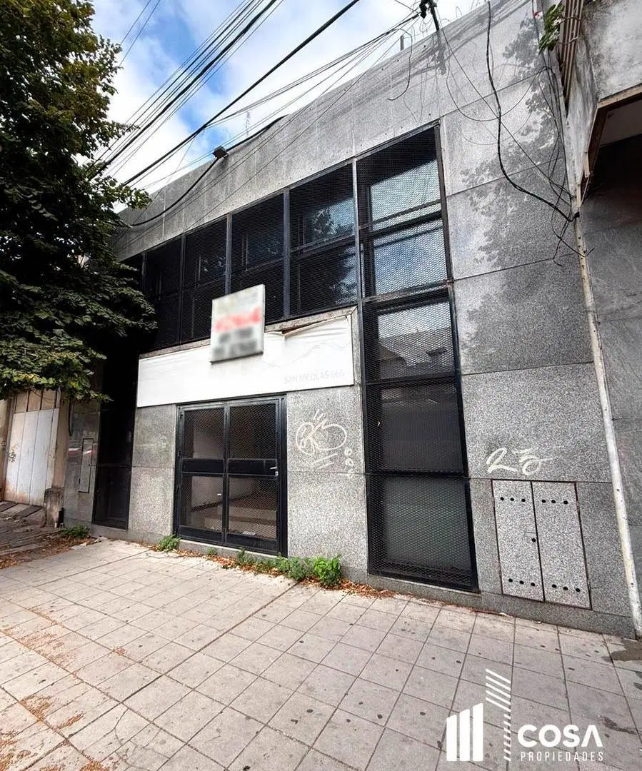 Venta Oficinas grandes dimensiones ideal para uso empresarial/institucional Luis Agote Rosario 4