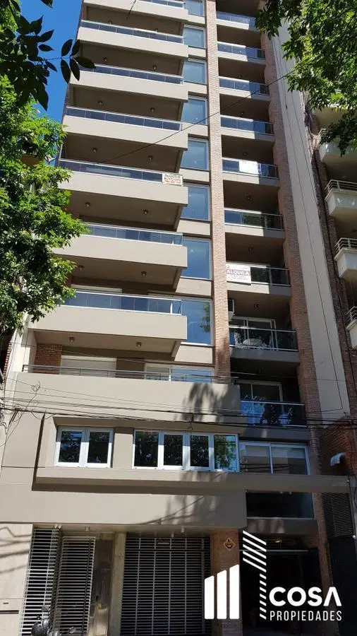 Alquiler Departamento 1 dormitorio con balcón al frente Luis Agote Rosario 2