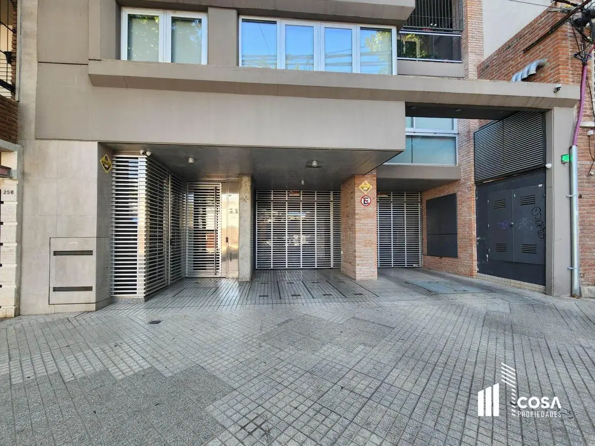 Alquiler Departamento 1 dormitorio con balcón al frente Luis Agote Rosario 4