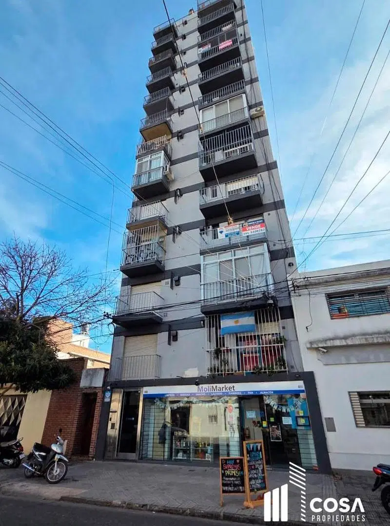 Venta Departamento 1 dormitorio excelente luz natural Lourdes Rosario 1