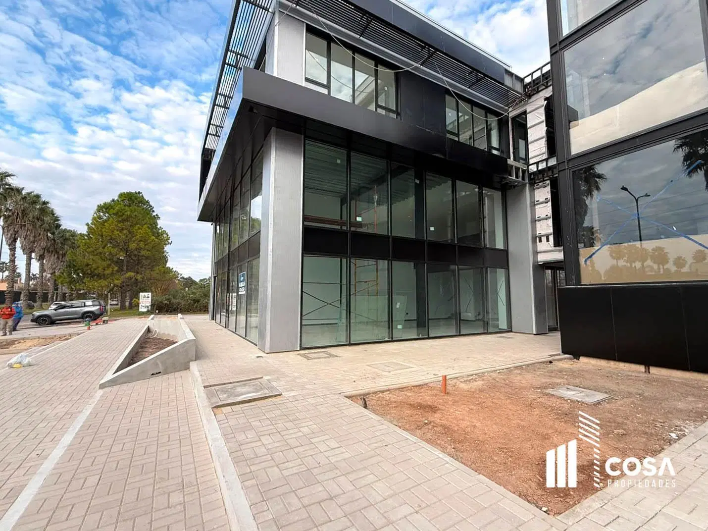 Alquiler Local comercial FunSide La Cardera Funes 4