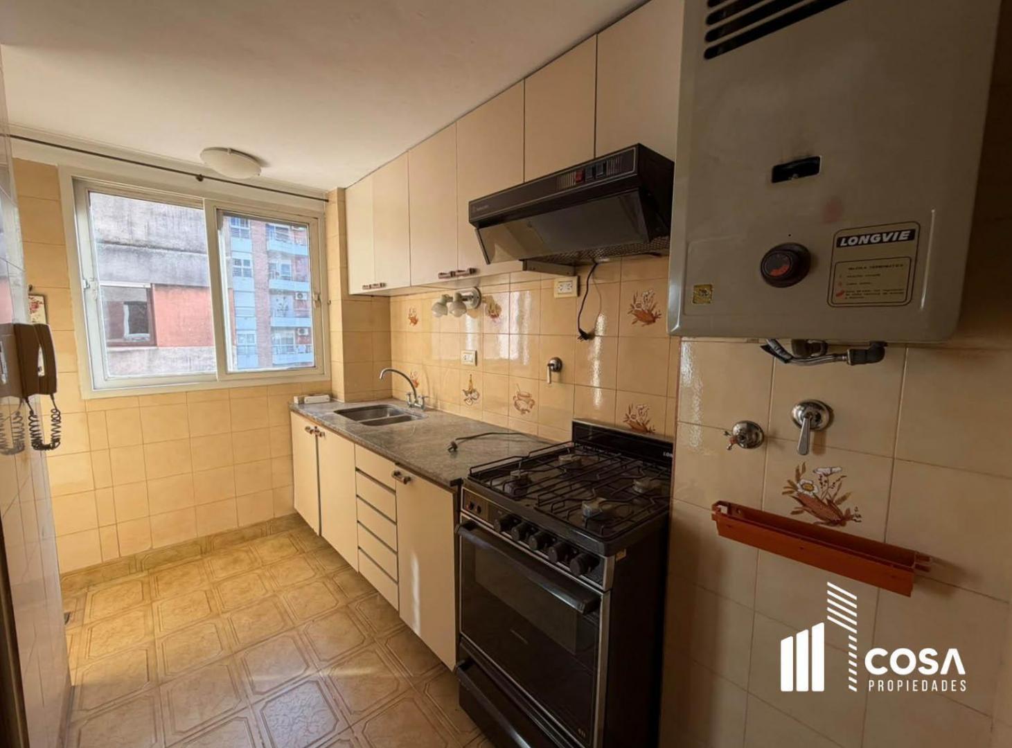 Foto de Alquiler Departamento 2 dormitorios excelente ubicación Rosario, imagen 1