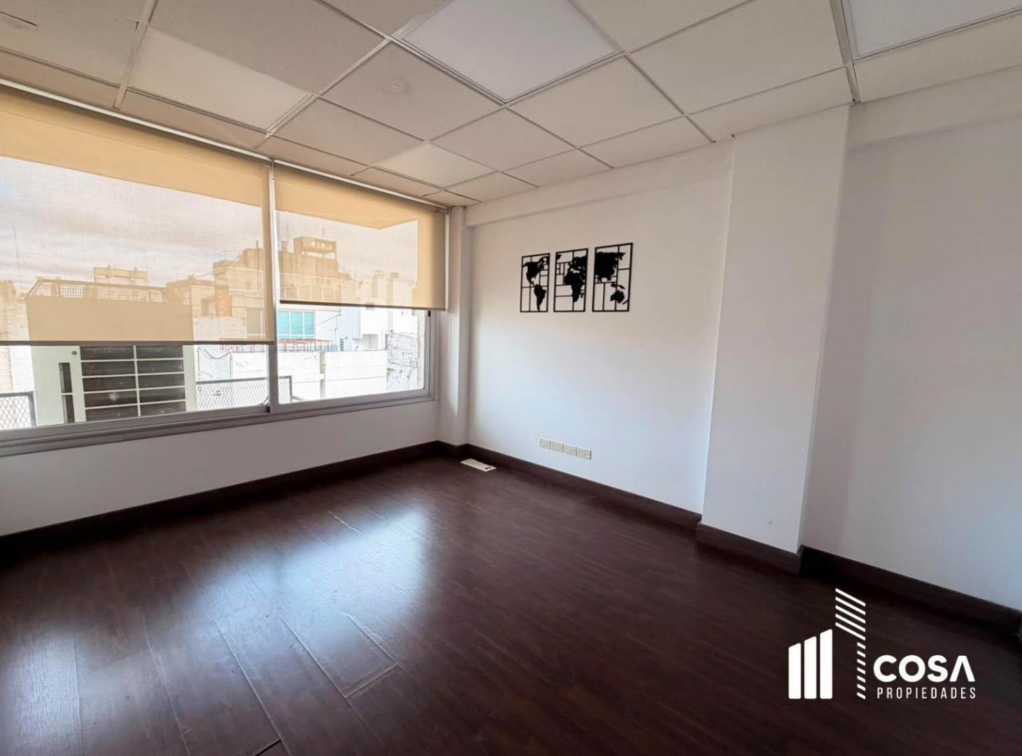 Foto de Alquiler Oficina con varios ambientes Centro Rosario, imagen 5