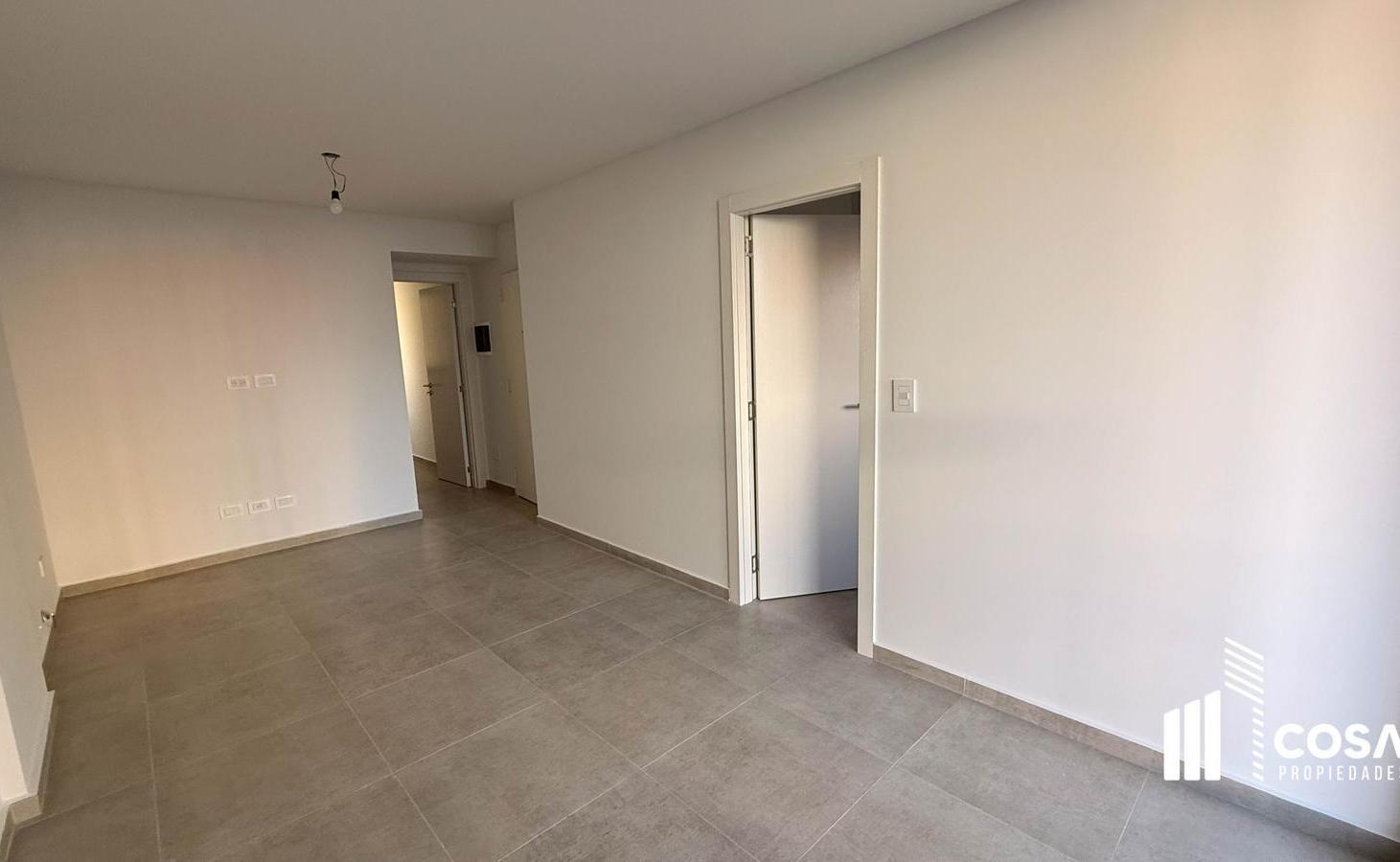 Foto de Venta Departamento 2 dormitorios con cochera Centro Rosario, imagen 2