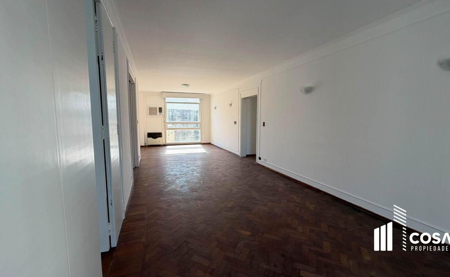 Foto de Alquiler departamento 3 dormitorios más comodín muy luminoso Centro, imagen 2