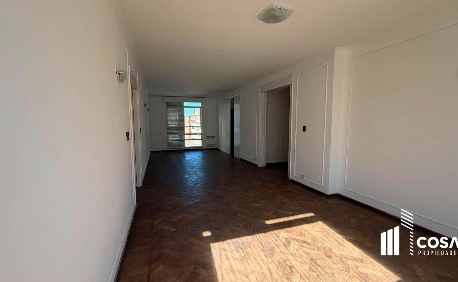 Foto de Alquiler departamento 3 dormitorios más comodín muy luminoso Centro, imagen 3