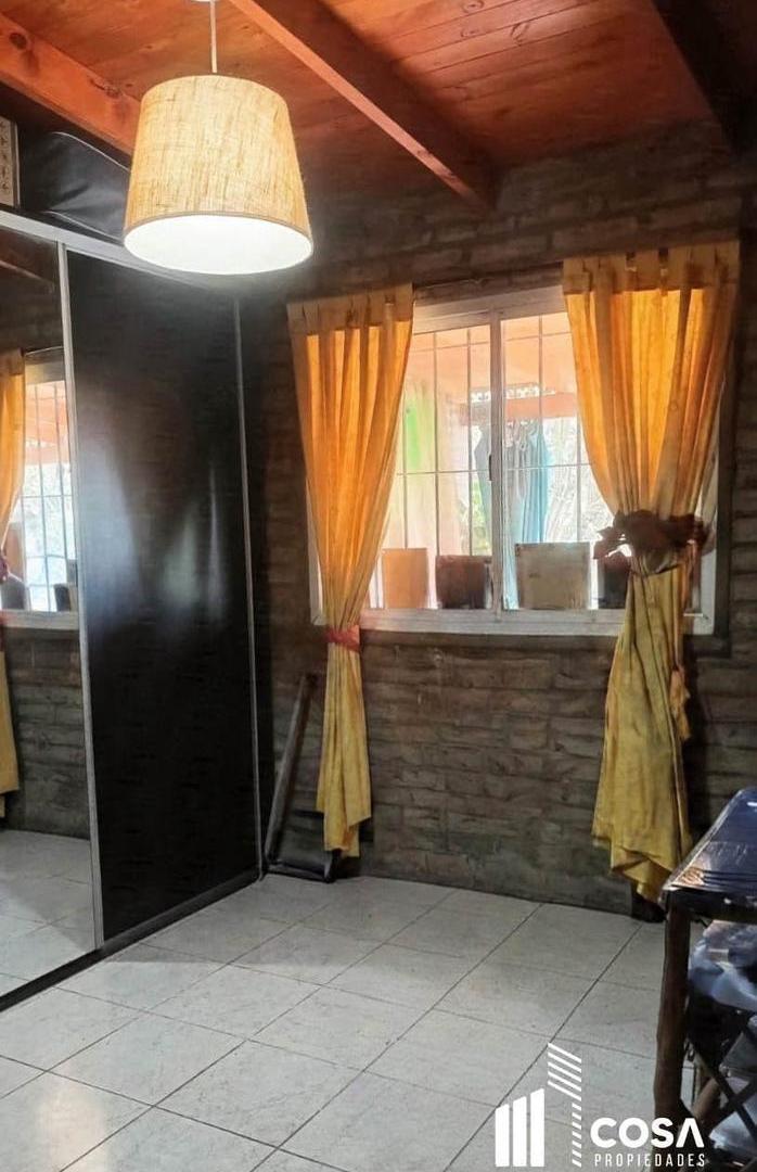 Foto de Venta Casa 2 dormitorios con jardín y pileta Barrio los Solares Funes, imagen 5