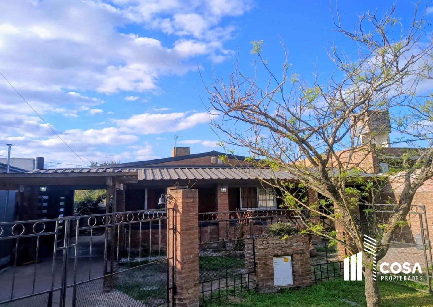 Foto de Venta Casa 3 dormitorios con amplio jardín y pileta Tierra de Sueños II, imagen 4