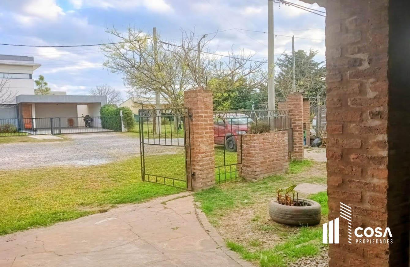 Foto de Venta Casa 3 dormitorios con amplio jardín y pileta Tierra de Sueños II, imagen 2
