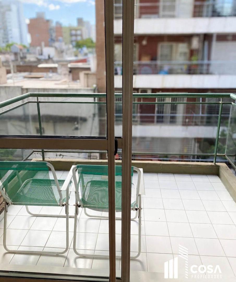 Foto de Venta Departamento 2 dormitorios al frente luminoso Centro Rosario, imagen 3