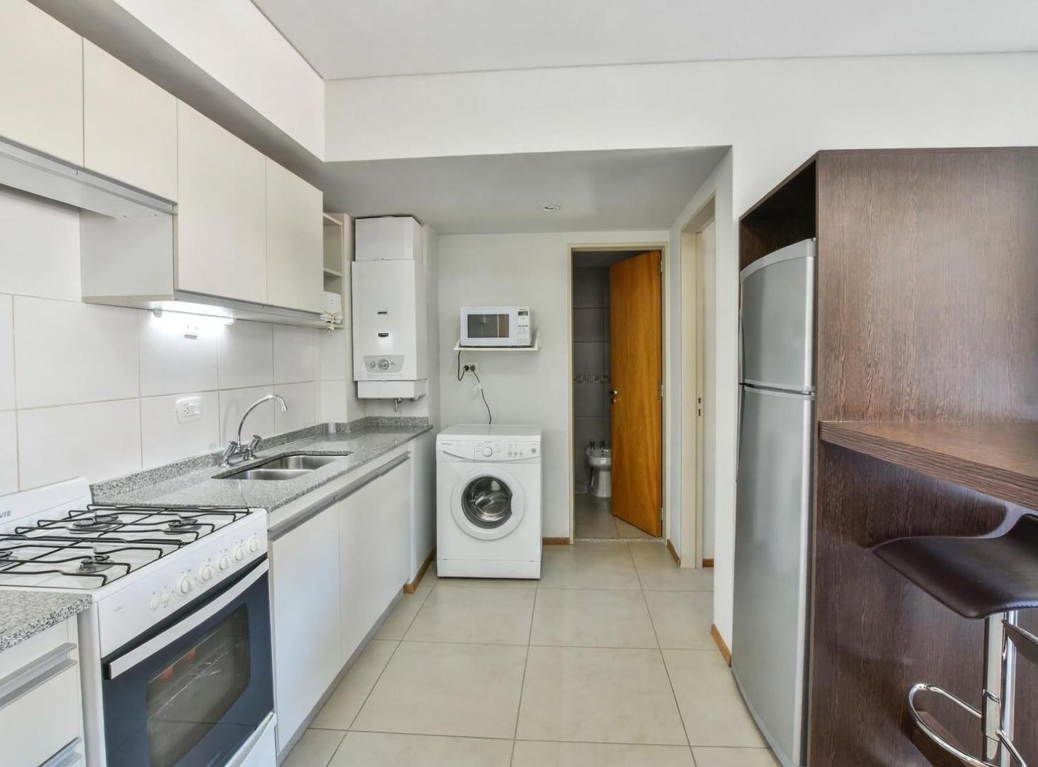 Foto de Alquiler Departamento 1 dormitorio con cochera a una cuadra del río, imagen 4