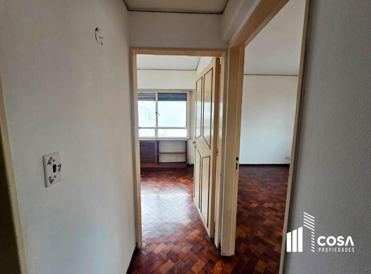 Foto de Venta Departamento 2 dormitorios ubicado estratégicamente Centro, imagen 4