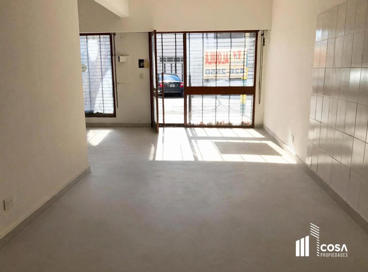 Foto de Alquiler local comercial España y Hospitales Rosario Santa Fe, imagen 3