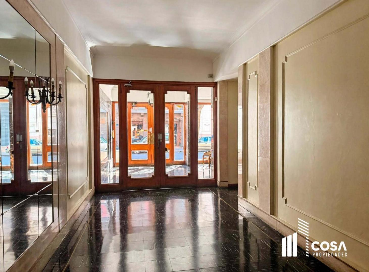 Foto de Venta Departamento 3 dormitorios con cochera Zona Paseo del Siglo, imagen 4