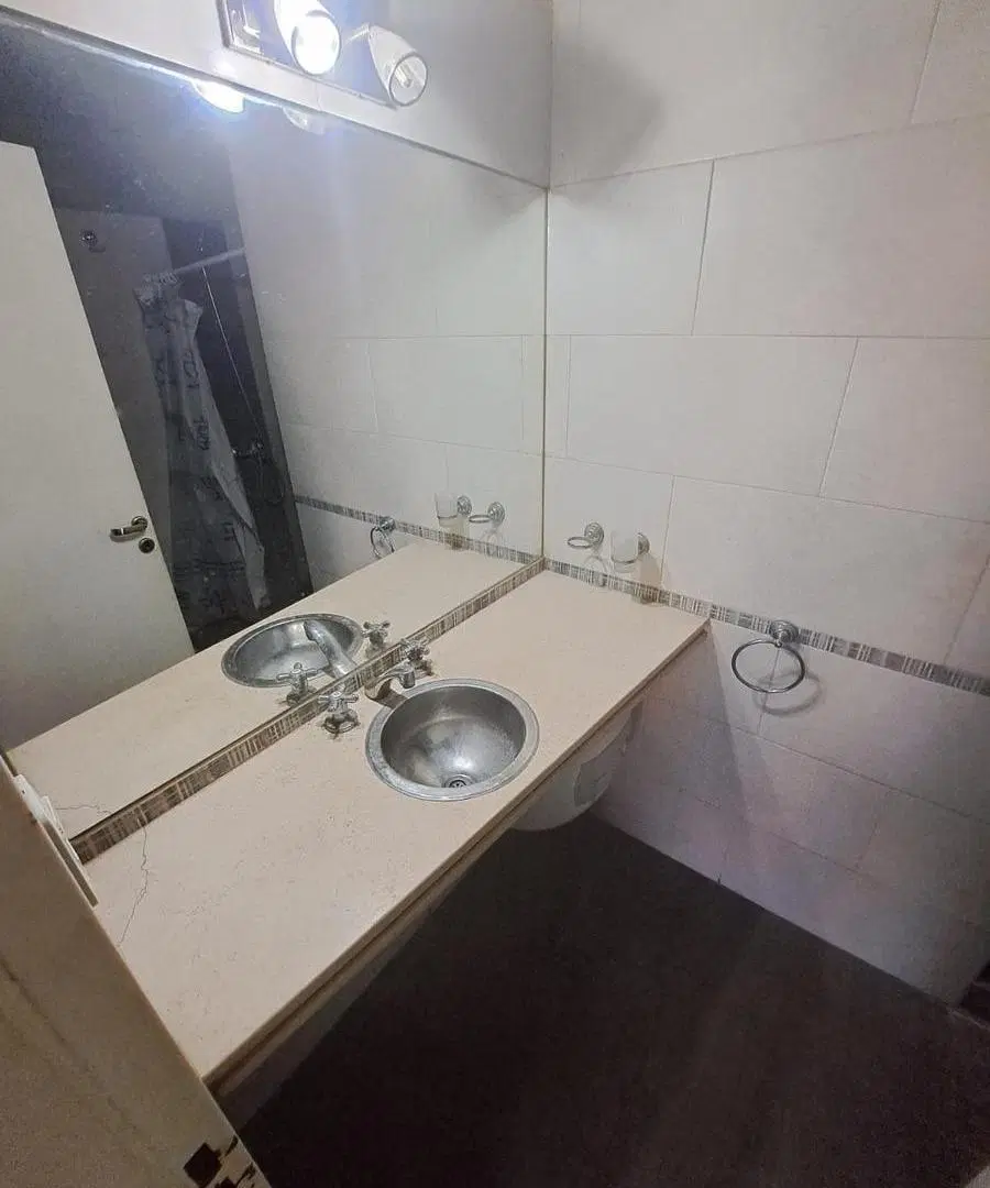 Sarmiento 1237 - monoambiente eléctrico con patio 1