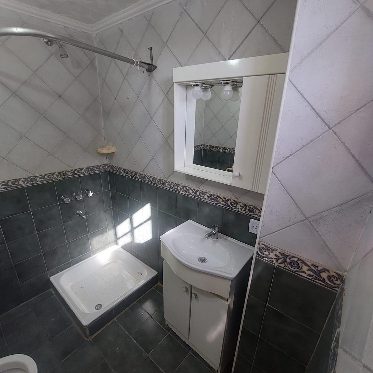 Departamento en Moron, Mono Ambiente Apto Profesional. 4