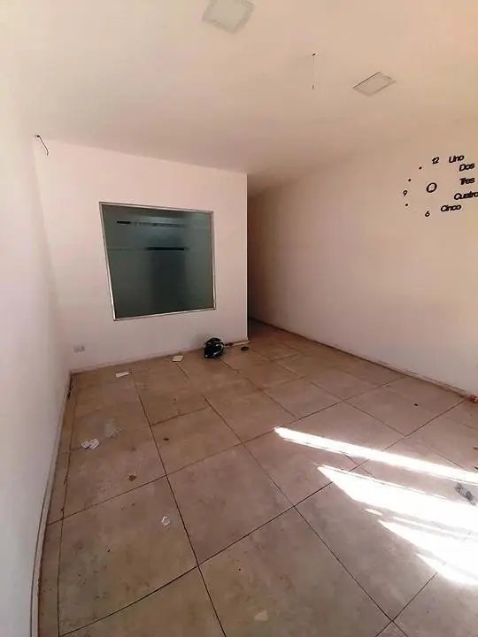 Local de 80 mts² en Alquiler sobre Avda. Peron- San Justo 2