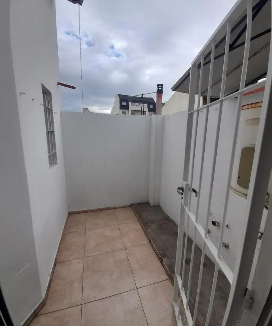 Alquiler Departamento 2 ambientes - Ramos Mejia 2