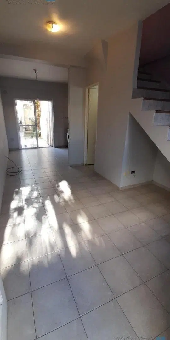 Dúplex de 2 ambientes y medio en alquiler con patio – Villa Luzuriaga 4