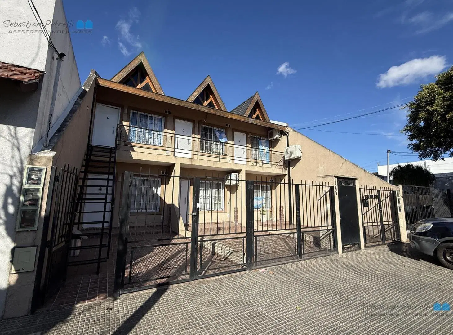 Dúplex en venta 3 ambientes apto crédito con terraza en Villa Luzuriaga 4