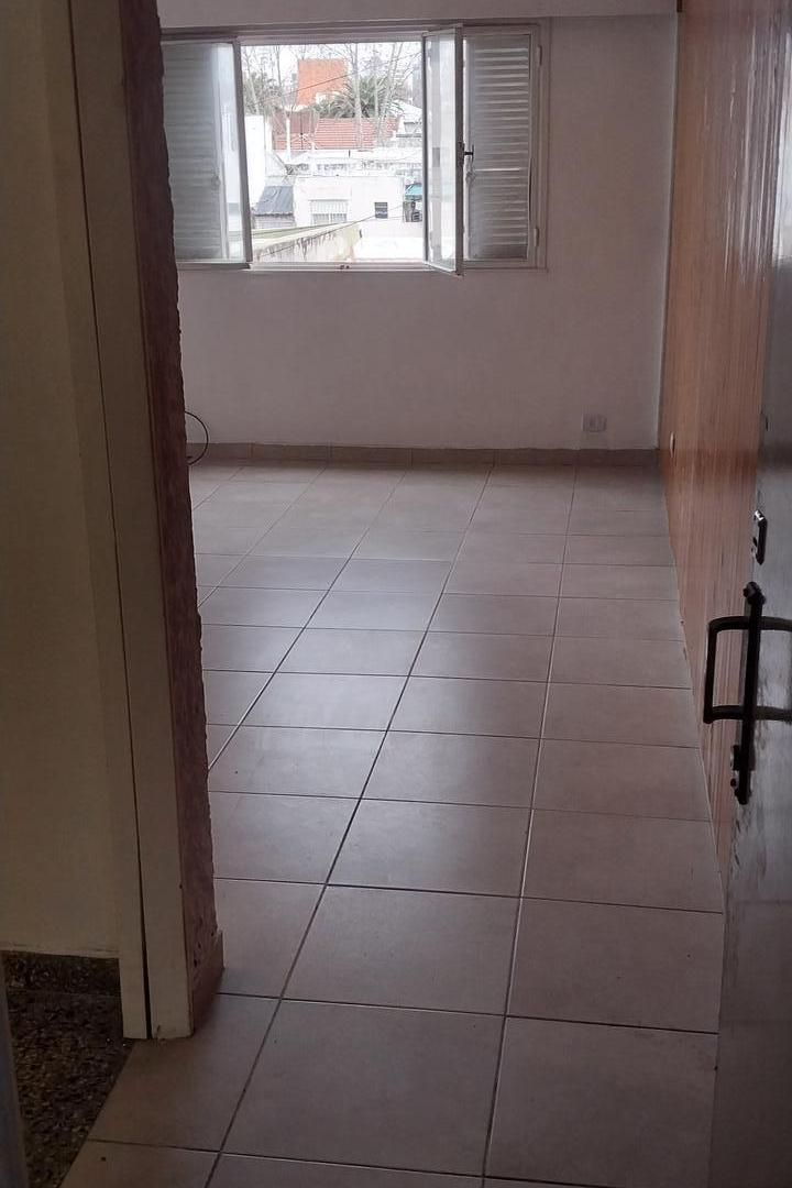Foto de Departamento 3 amb. 2do piso FINANCIACION PRIVADA!!!, imagen 4