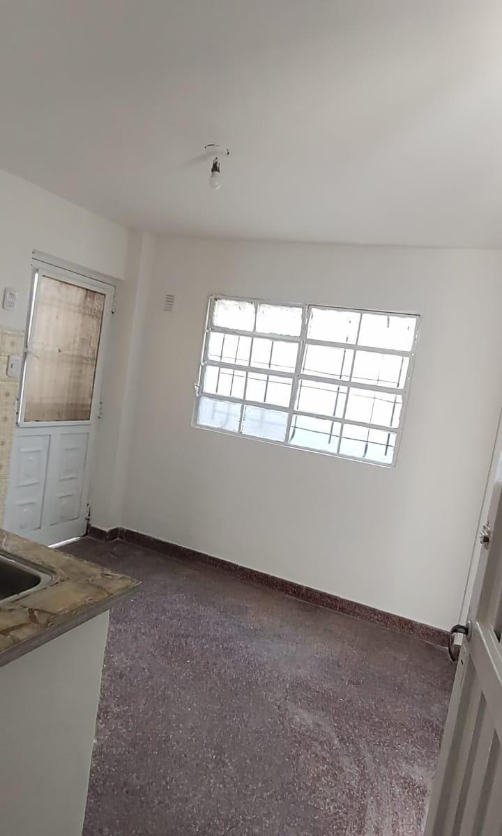 Oportunidad Casa de 2 Ambientes C/ Fondo Libre 3