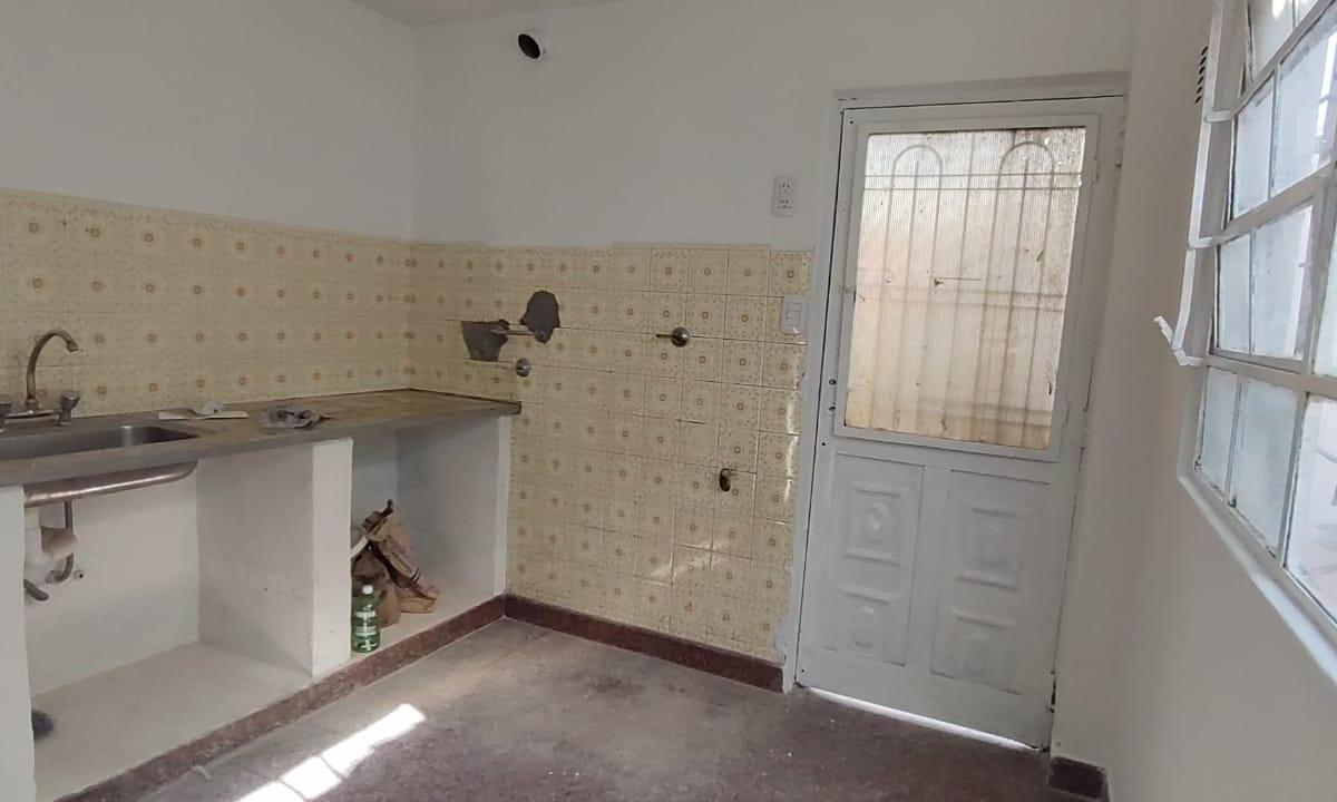 Oportunidad Casa de 2 Ambientes C/ Fondo Libre 4