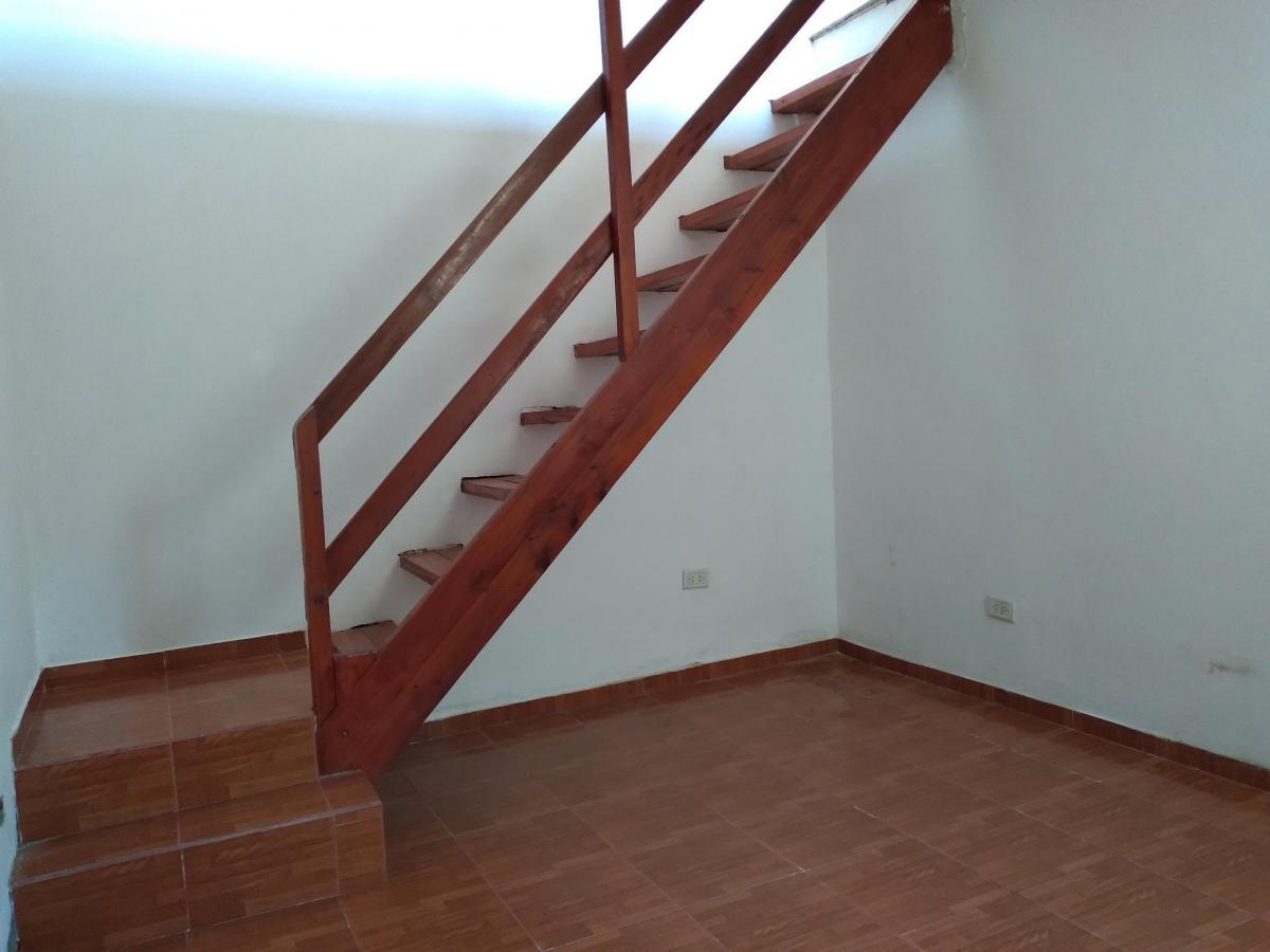 Depto T/ Casa Interno 2 Amb en 2 Ptas C/ Patio y Lavadero 4