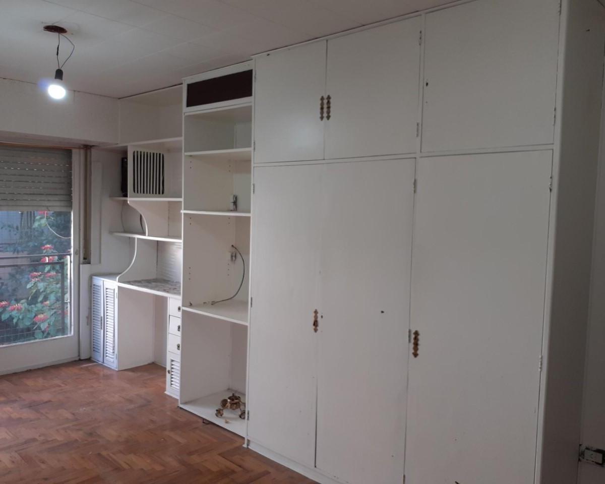 ** APTO CREDITO ** Departamento de 1 Amb ** A Mts de la Estacion **