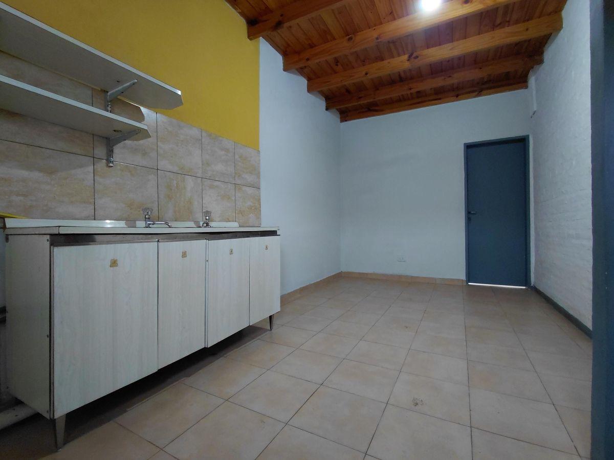 Foto de ** Sin Expensas ** Casa en Ph 2 Amb Planta Alta Interno C/ Patio, imagen 1