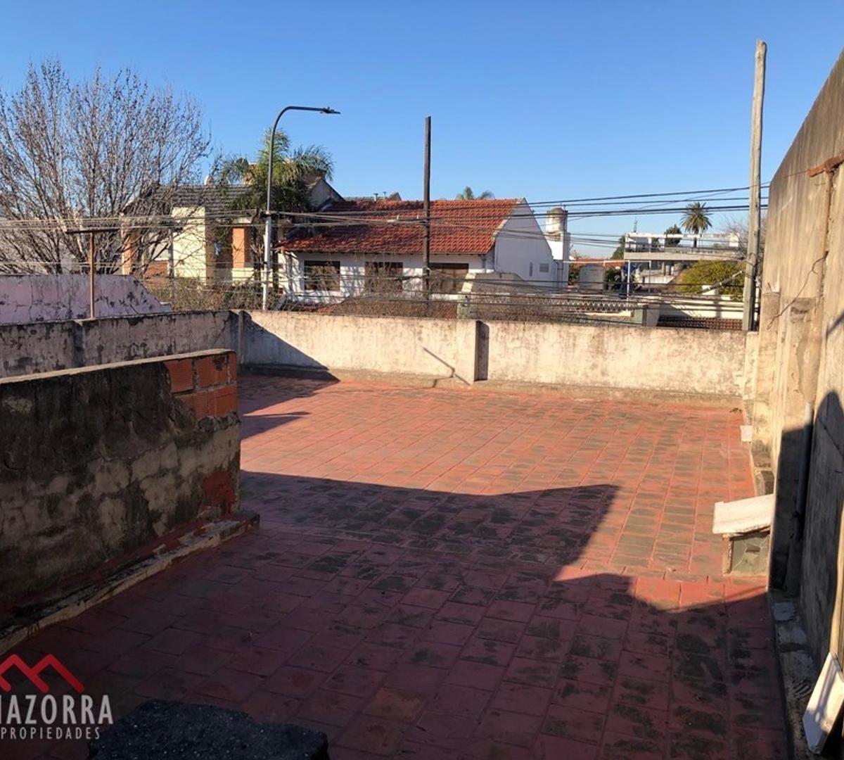 Casa en VENTA - Caseros