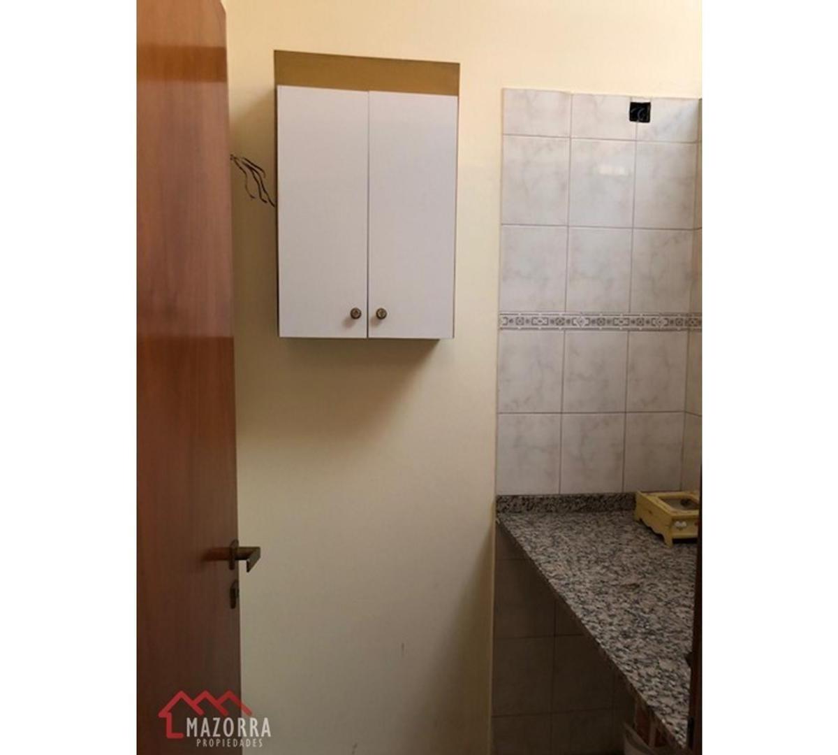 Oficina en Alquiler - Caseros Centro 2