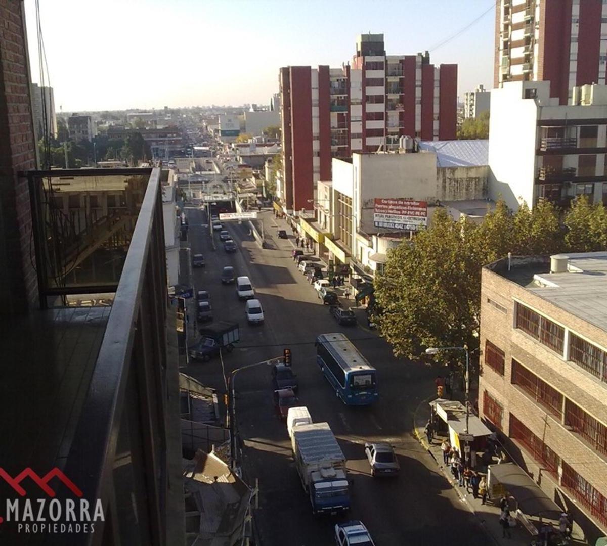 Departamento en VENTA- Caseros Centro