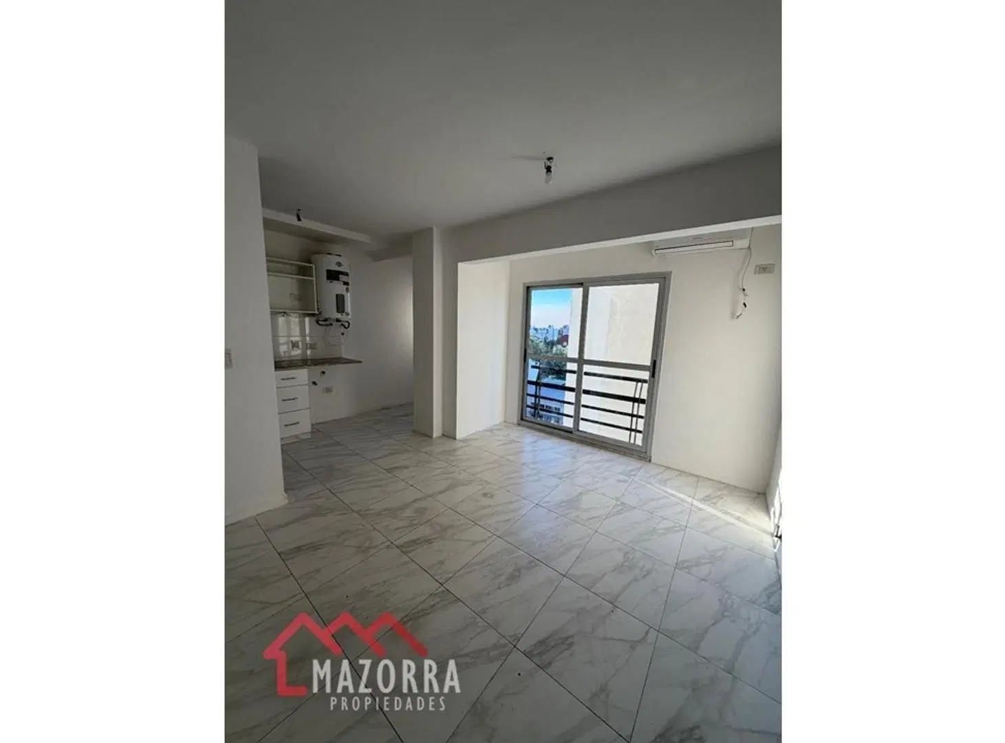 Departamento en ALQUILER - Caseros Centro 4