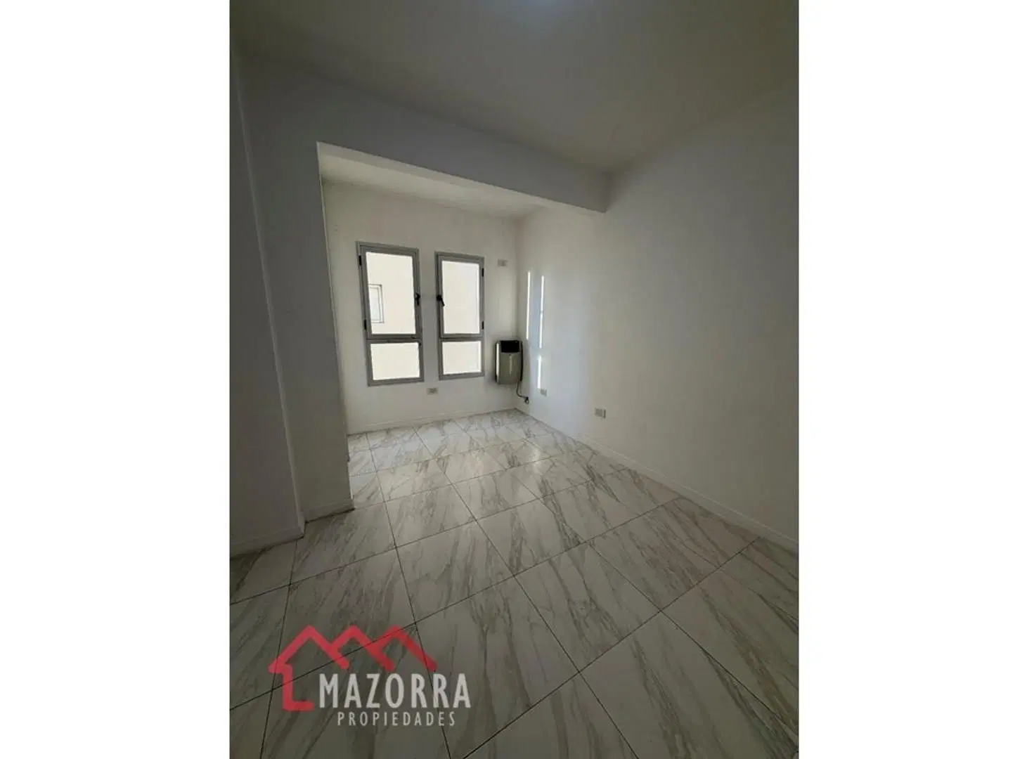 Departamento en ALQUILER - Caseros Centro 5