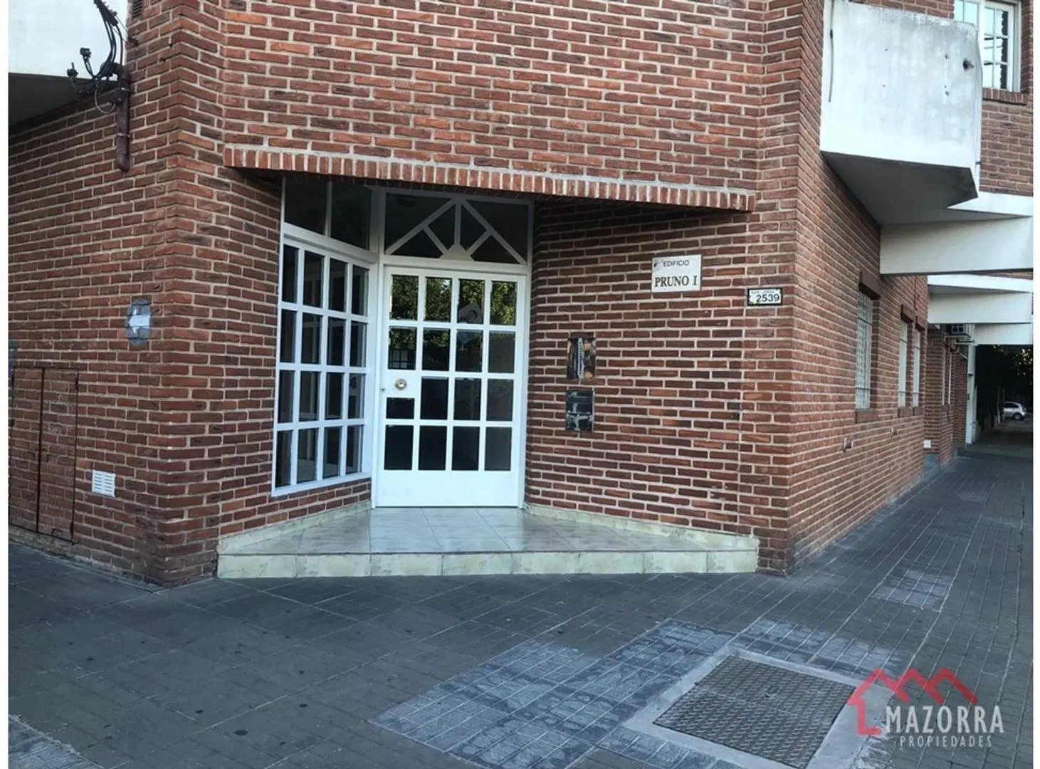 Departamento en ALQUILER - Caseros 4