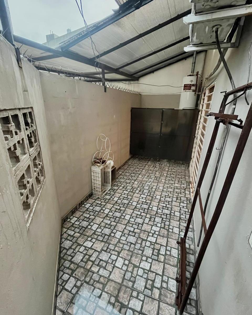 Departamentos Dos Ambientes Planta Baja con Patio. 4