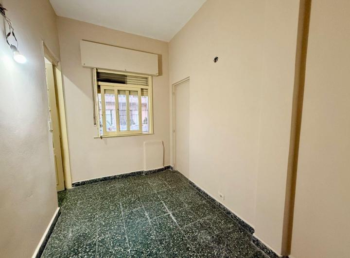 Foto de Alquiler De Oficina O Deposito Comercial Excelente Ubicación Lomas Del, imagen 4